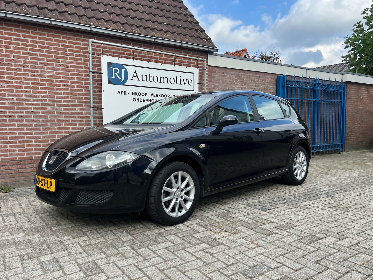 Seat Leon - 1.6 NIEUW APK/NIEUWE DISTRIBUTIE - AutoWereld.nl