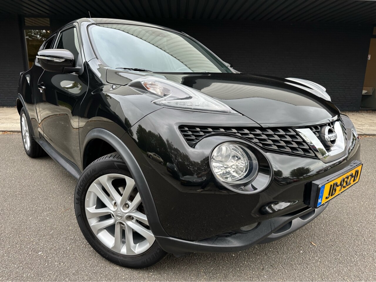 Nissan Juke - 1.2 DIG-T N-Connecta // Trekhaak // 70.000km // - AutoWereld.nl