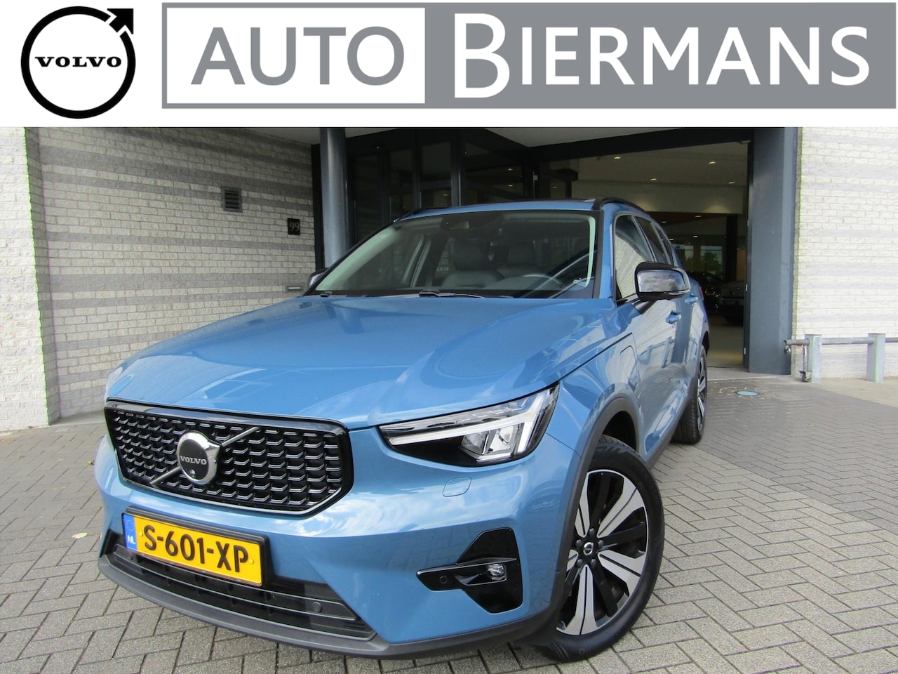 Volvo XC40 - T5 Twin Engine 262pk GT Ultimate Dark | Trekh. | Vis.Park Ass. | Harm.Kard. | All Seas.ban - AutoWereld.nl