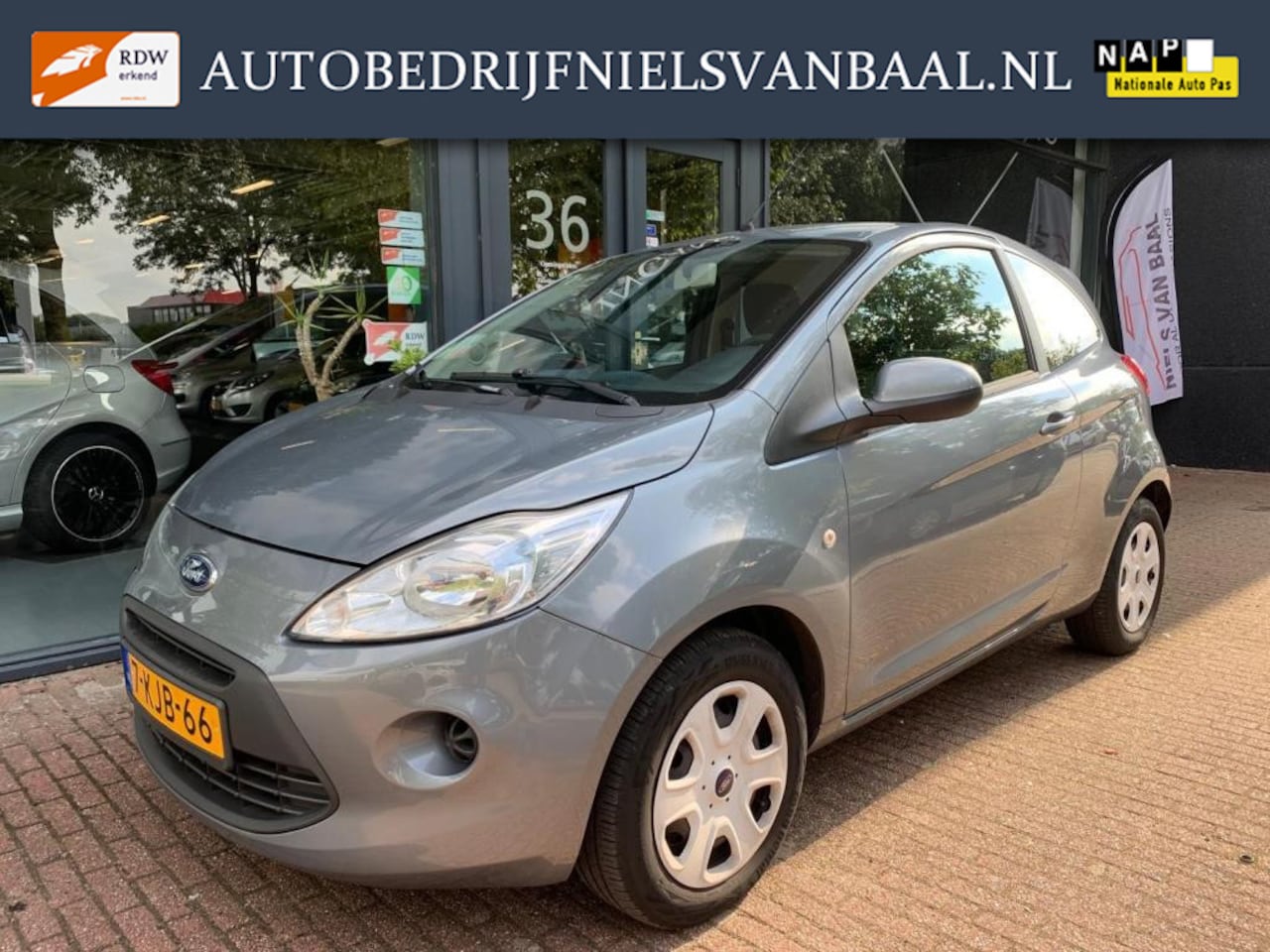 Ford Ka - 1.2 Champions Edition start/stop 64Dkm NAP/Airco! - AutoWereld.nl