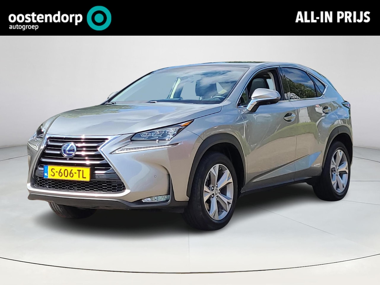 Lexus NX - 300h AWD President Line | Panorama dak | Navigatie | Trekhaak | Rijklaarprijs incl. garant - AutoWereld.nl