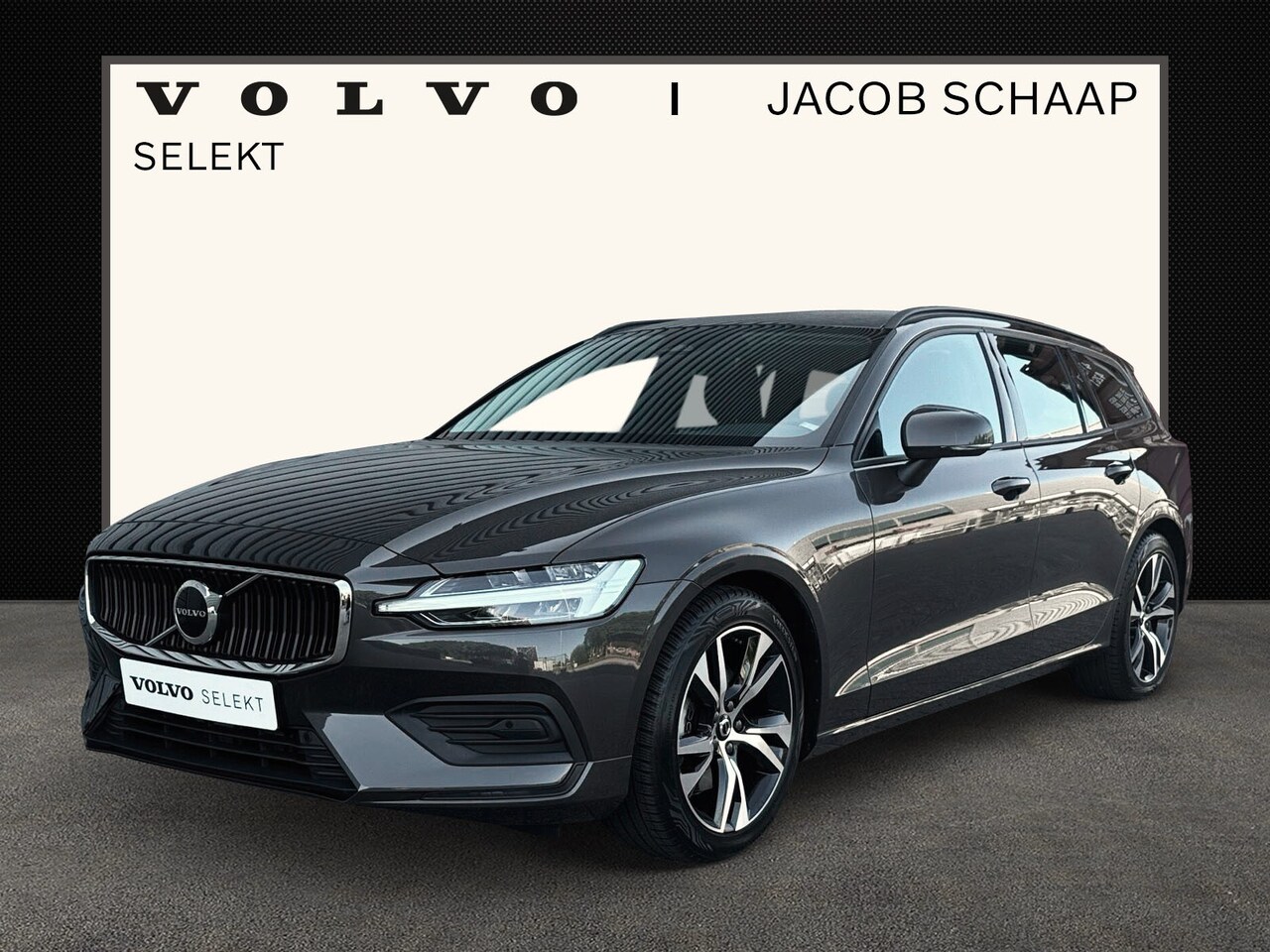 Volvo V60 - B3 Essential Edition / Adaptieve cruise control / Intellisafe surround / Pack Climat / - AutoWereld.nl