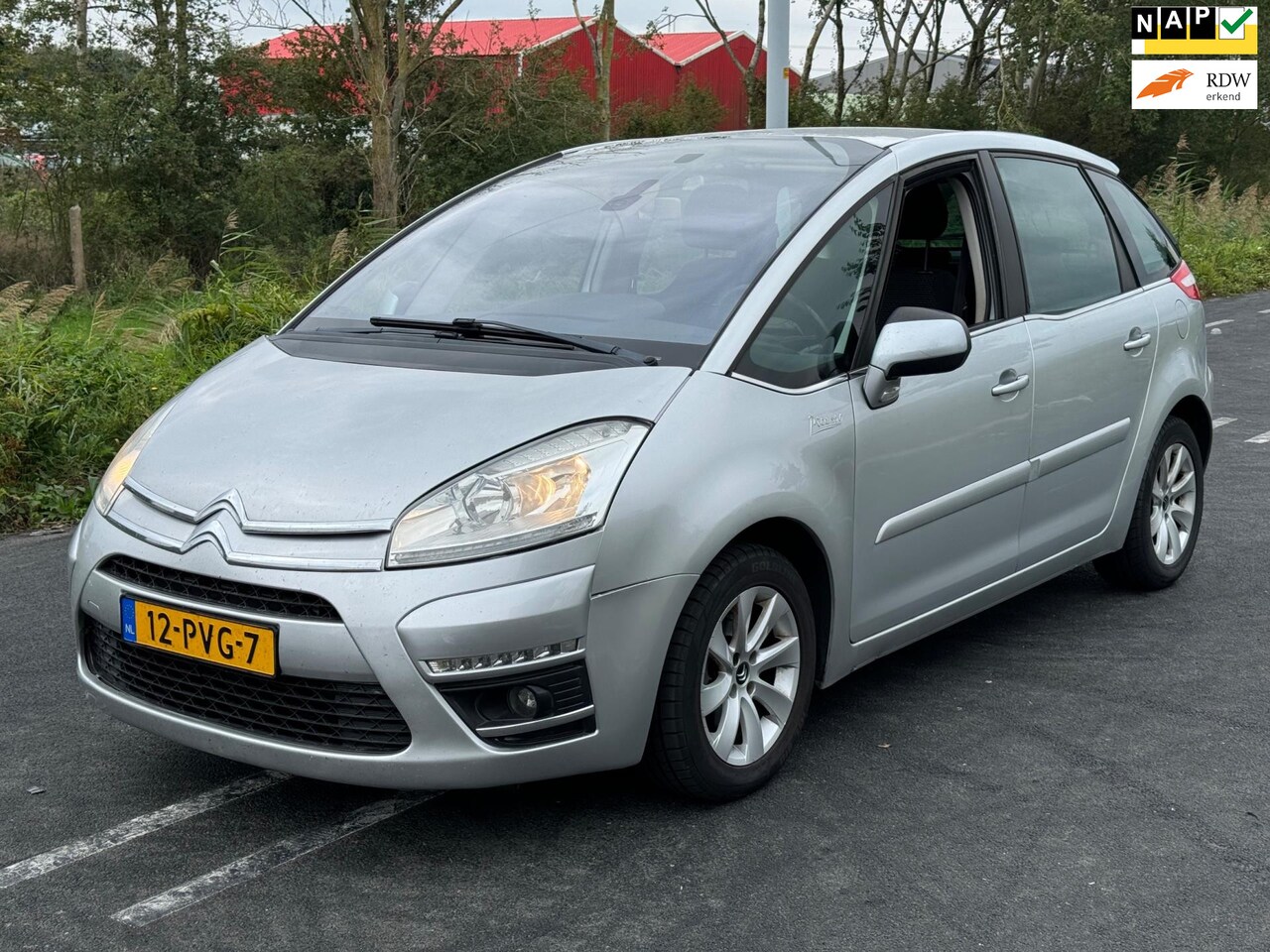 Citroën C4 Picasso - 1.6 HDi Ligne Business * AIRCO * - AutoWereld.nl