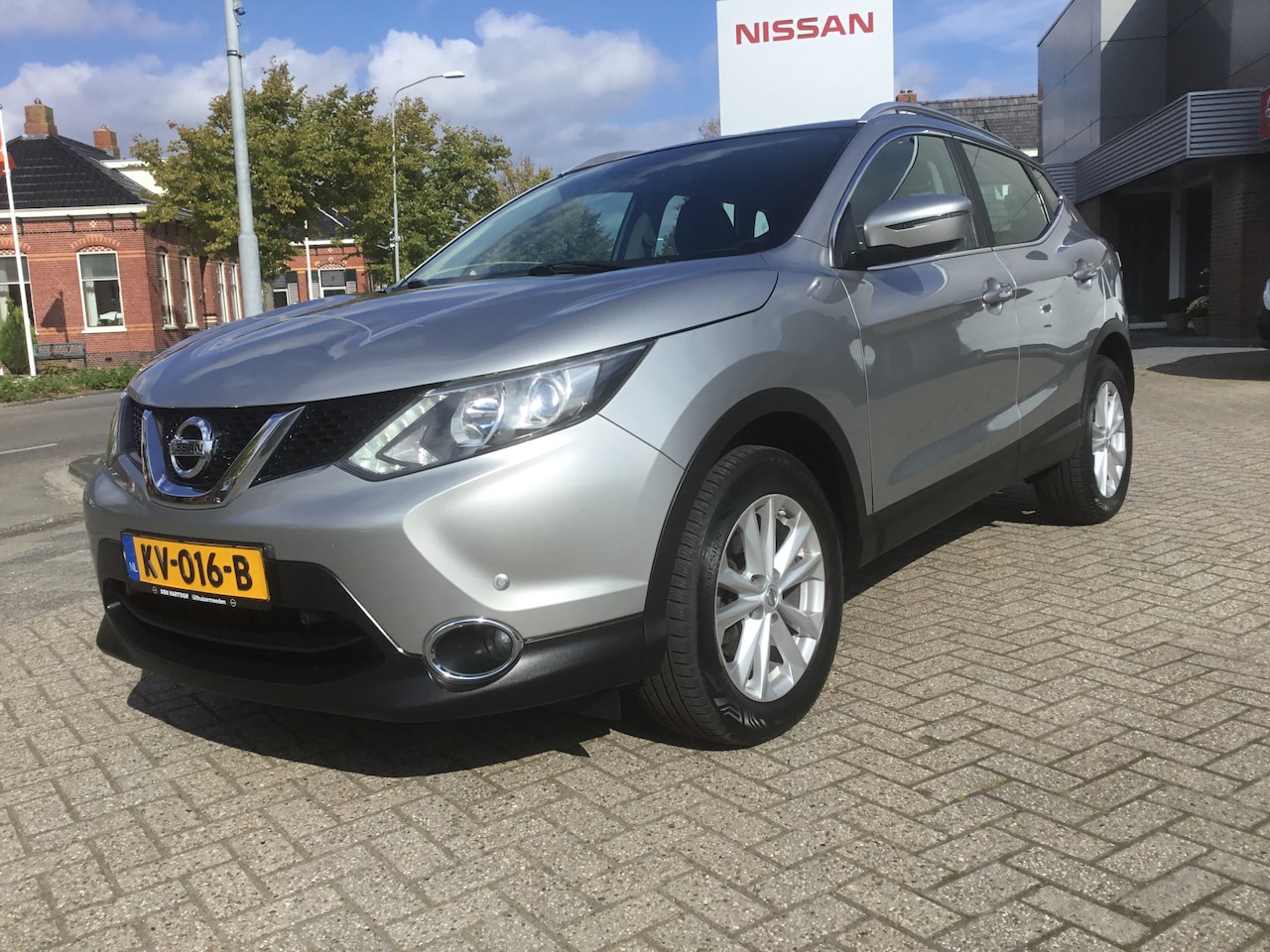 Nissan Qashqai - 1.2 DIG-T Acenta+Design Pack - AutoWereld.nl