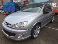 Peugeot 206 - 2.0-16V GT UNIEKE Genummerde versie nr. 2284