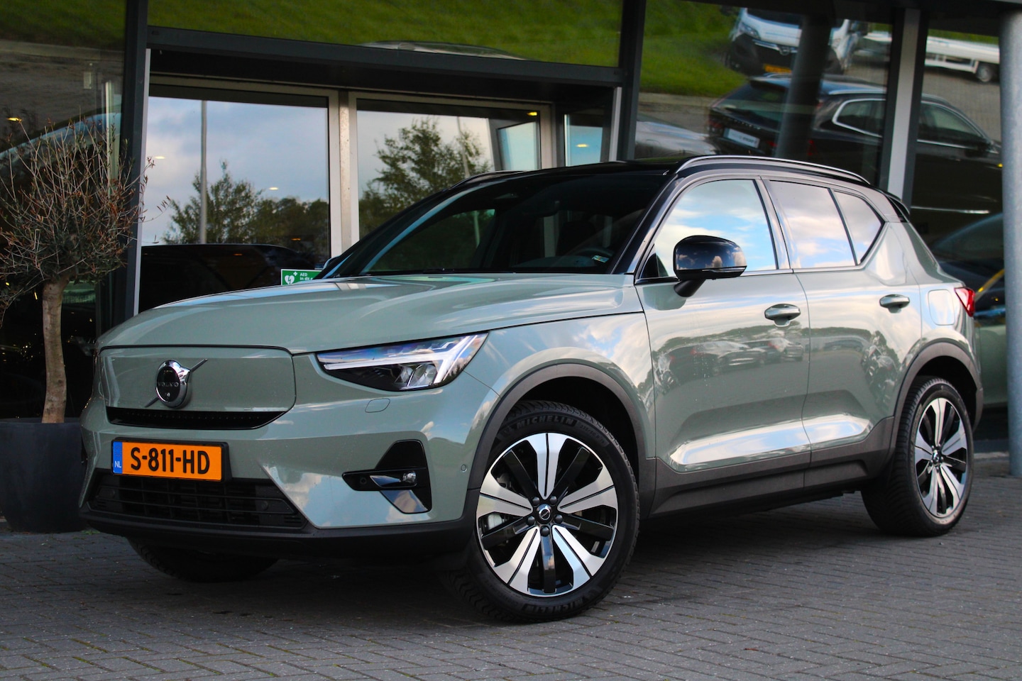 Volvo XC40 - Recharge Twin Ultimate | Harman/Kardon | Panoramadak | Adaptive Cruise | 360° Camera | Tre - AutoWereld.nl