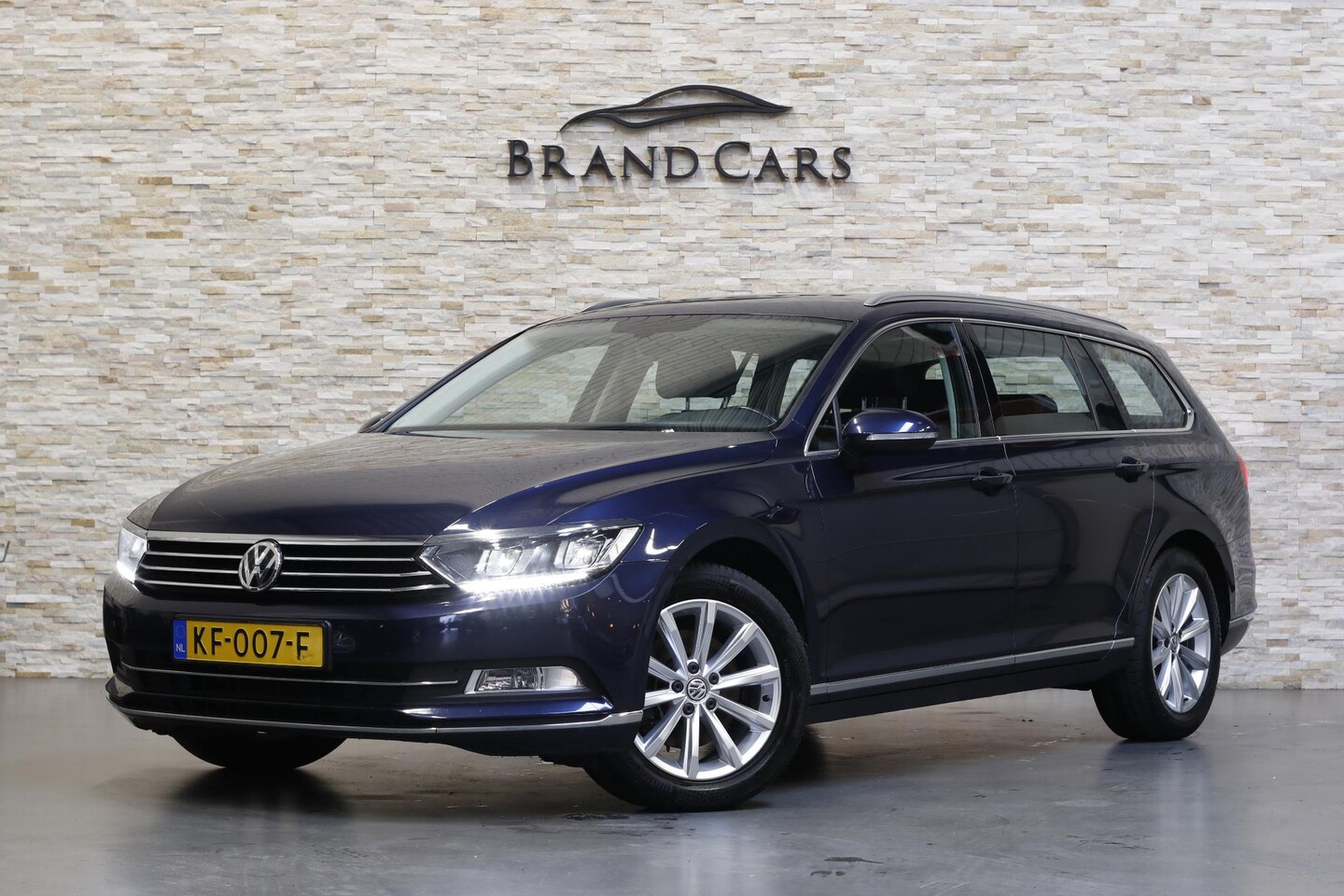 Volkswagen Passat Variant - 1.4 TSI ACT Highline 1.4 TSI ACT Highline , LED, NAVI, Orig NL!, Adaptive CC, Climate Control - AutoWereld.nl