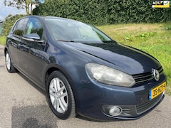 Volkswagen Golf - 1.4 TSI Highline - Automaat - Navi - PDC