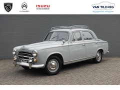 Peugeot 403 - Berline | T.u.p.a.c. Imperiaal | trekhaak | radio