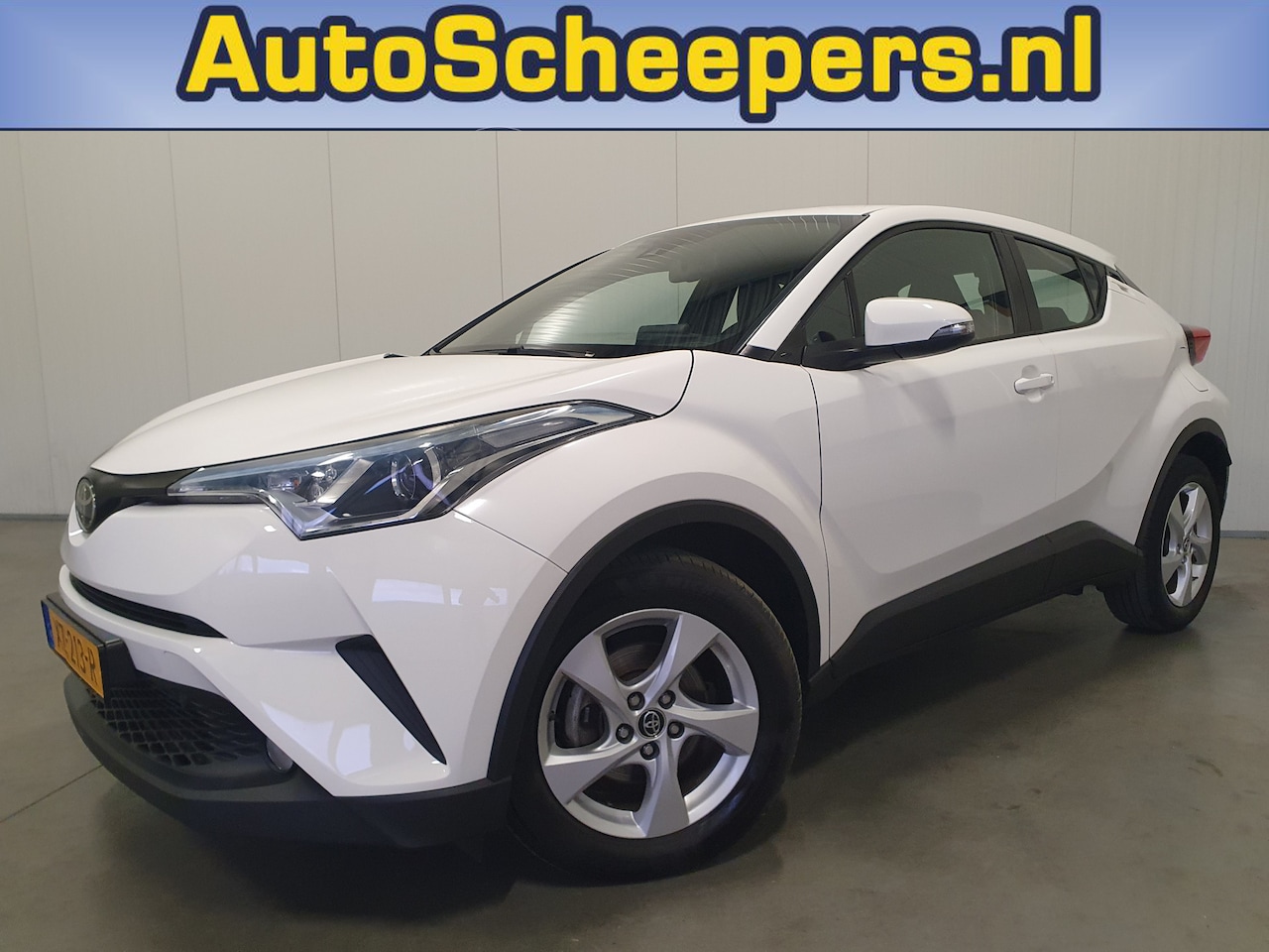 Toyota C-HR - 1.2 Active PDC/CAMERA/NAVI/CRUISE/CLIMA/LMV - AutoWereld.nl