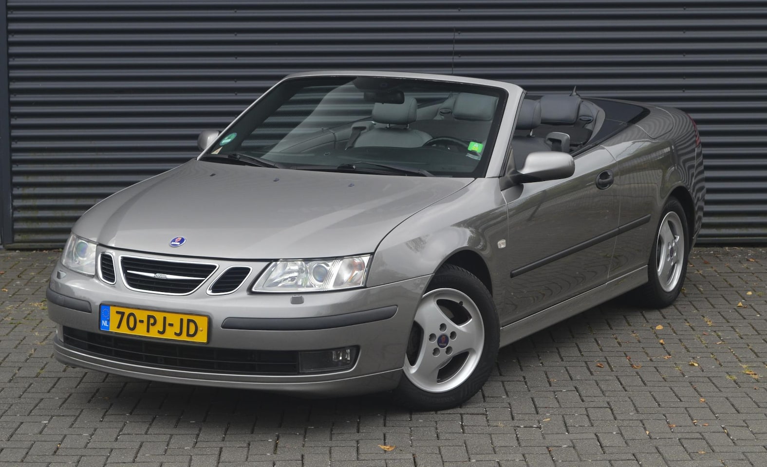 Saab 9-3 Cabrio - 1.8t Vector 1.8t Vector - AutoWereld.nl