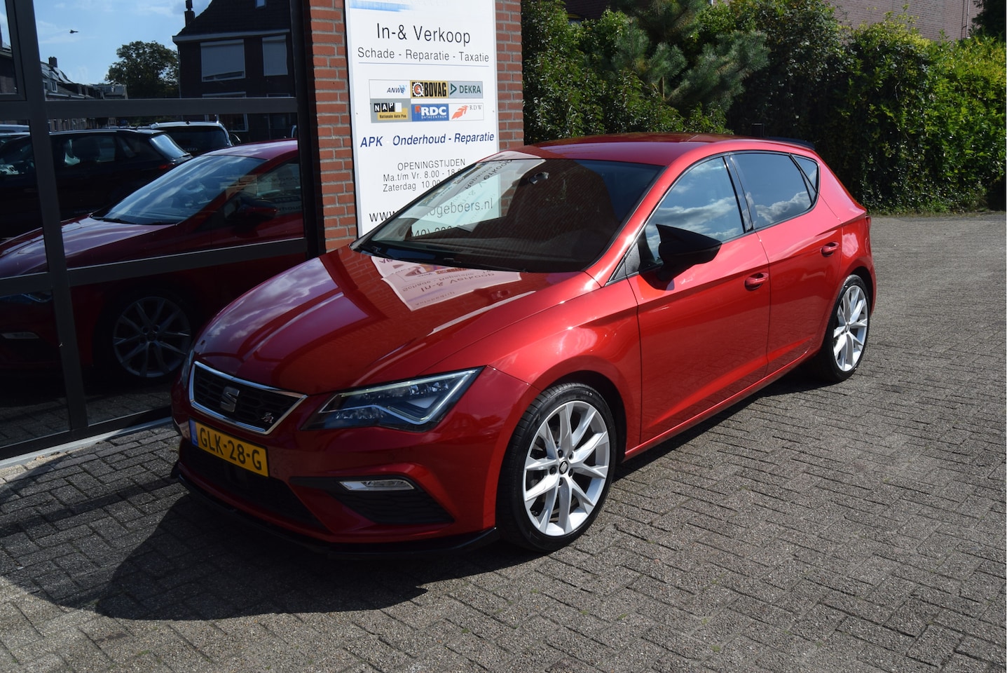 Seat Leon ST - 1.4 TSI | FR | Leder/alcantara | Led | - AutoWereld.nl