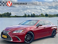 Lexus ES - 300h Business Line | Super netjes | LM Velgen 19" | Elektisch Glazen Panoramadak | Voorsto