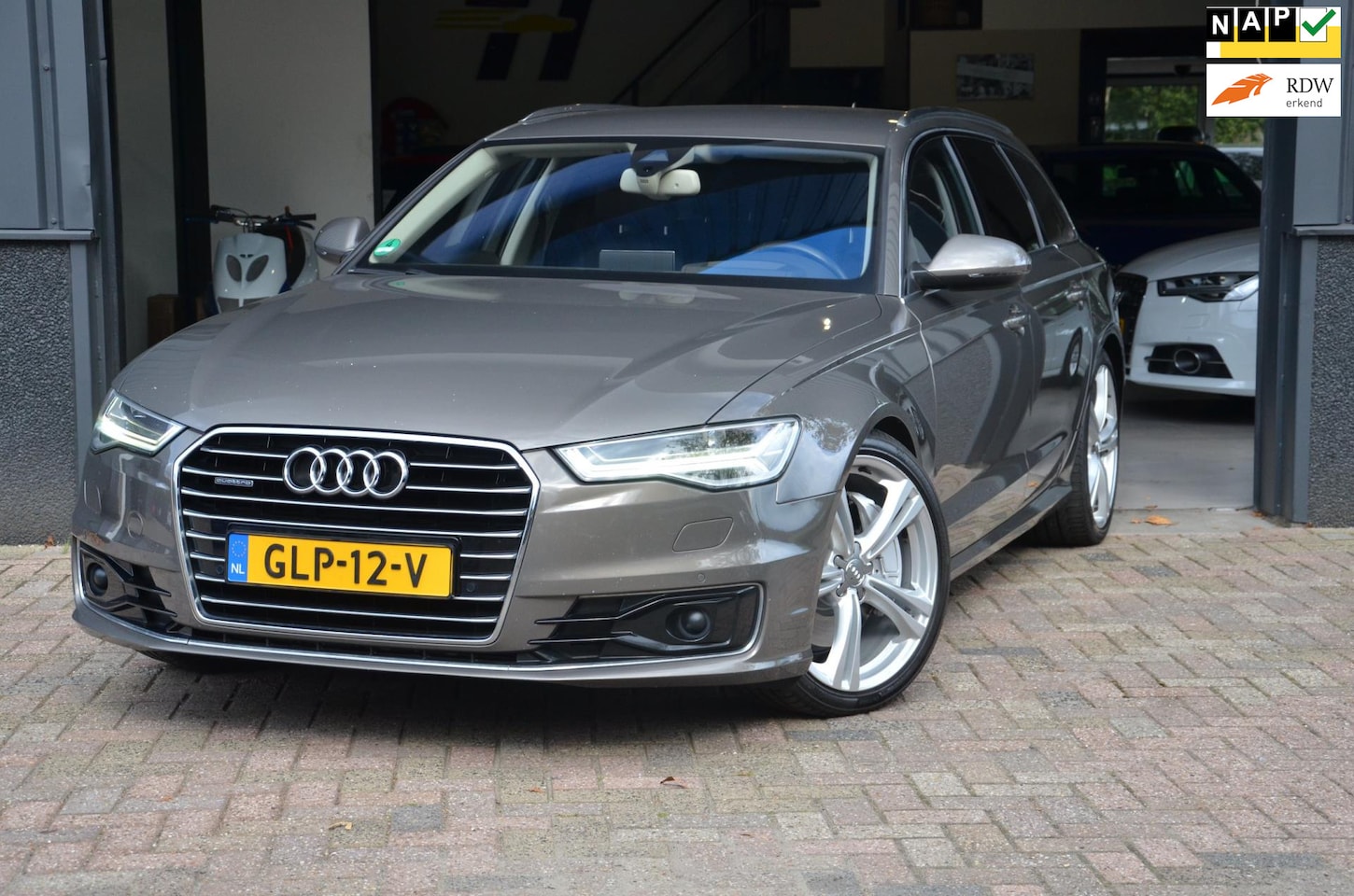 Audi A6 Avant - 3.0 TFSI Quattro Premium Edition LED|20inch|Lucht|Head-UP|Stoelventilatie|NightVision| - AutoWereld.nl