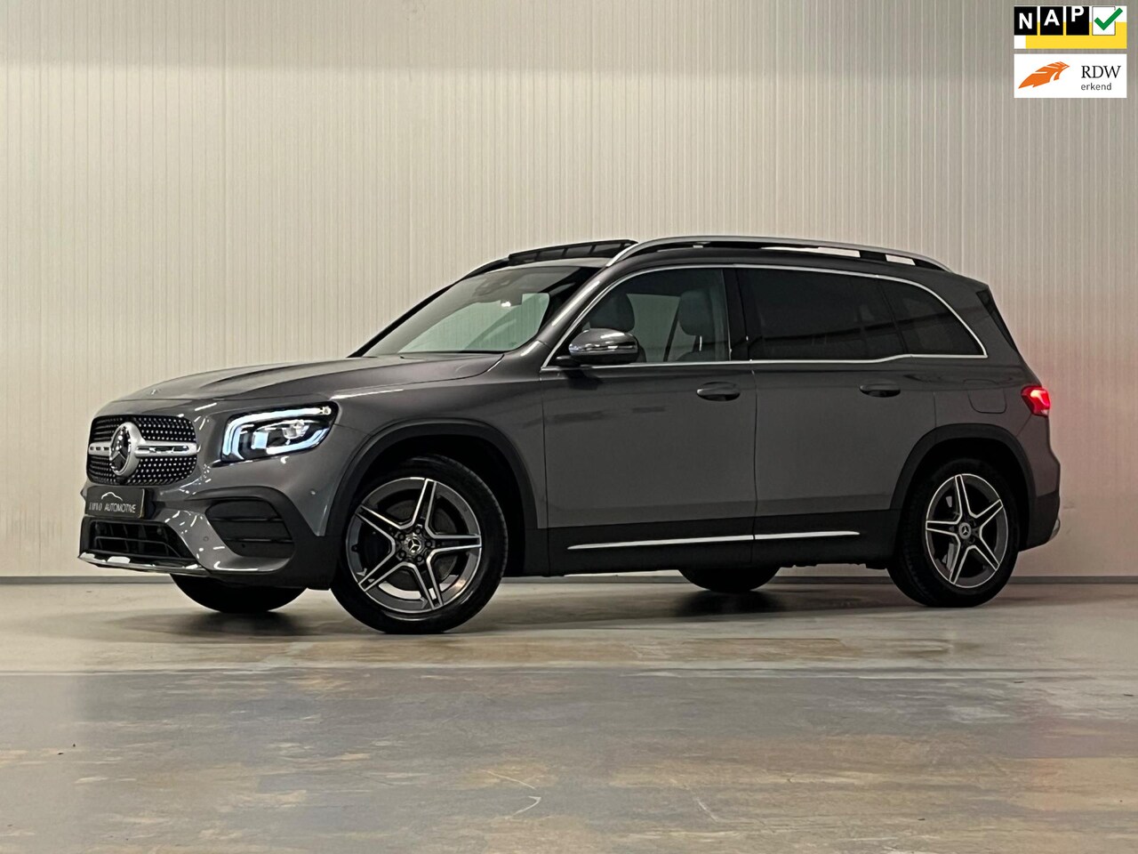 Mercedes-Benz GLB - 250 4MATIC | PANO | TREKHAAK | DODEHOEK ASSISTENT | 360 CAMERA - AutoWereld.nl