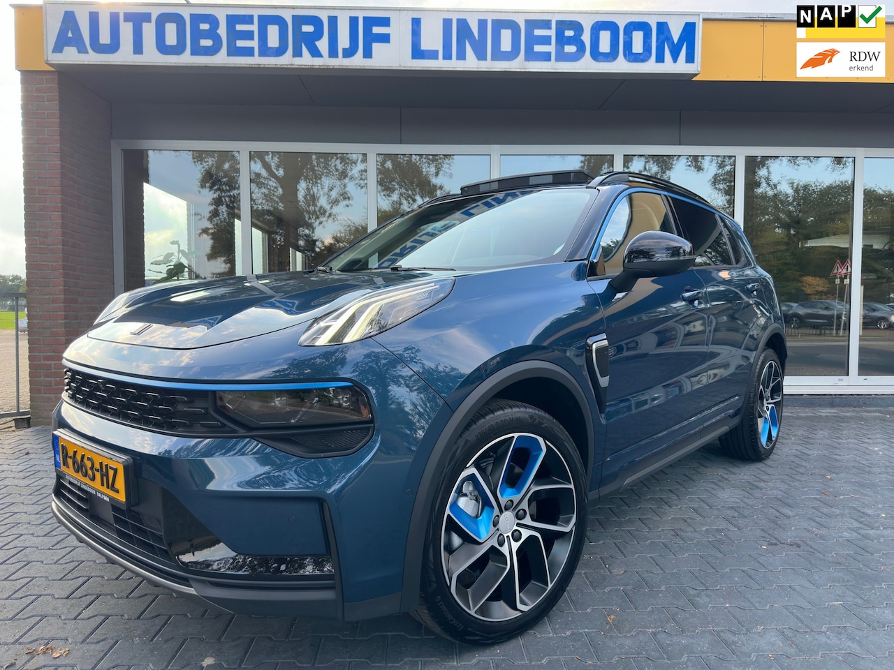 Lynk & Co 01 - 1.5 Trekhaak,Pano,Memory Seat,360 Camera,Virtual cockpit - AutoWereld.nl