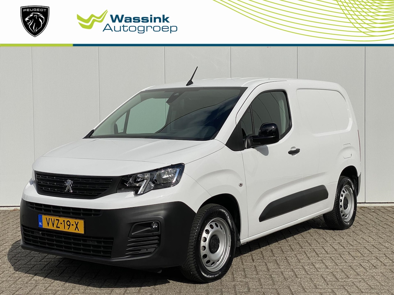 Peugeot Partner - 1.5 BlueHDi 130pk EAT8 I Camera I Trekhaak I Airco - AutoWereld.nl