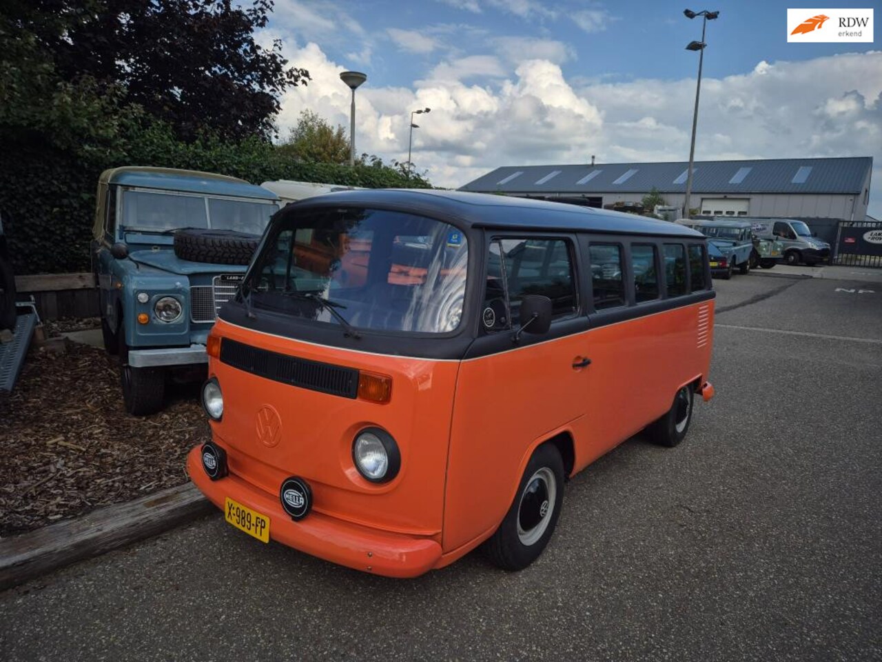 Volkswagen T2 - Benzine, 9 persoons - AutoWereld.nl