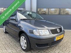 Volkswagen Polo - 1.4-16V Trendline Uitvoering