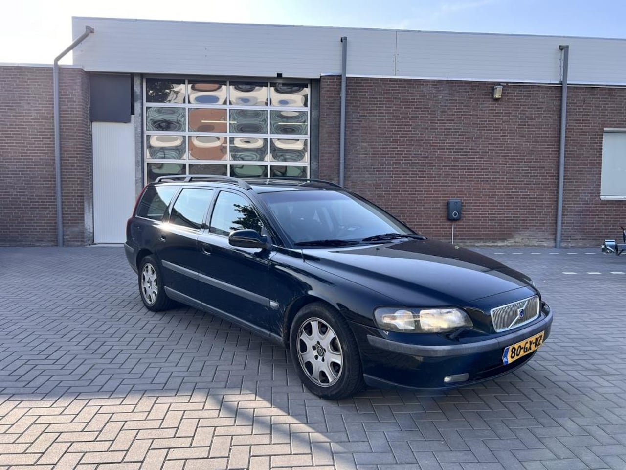 Volvo V70 - 2.4 Comfort Line 2.4 Comfort Line - AutoWereld.nl