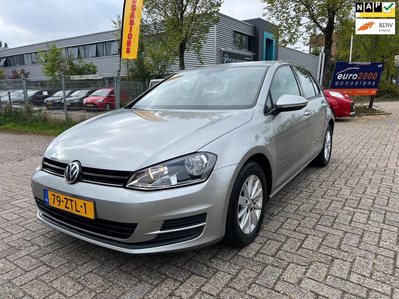 Volkswagen Golf - 1.6 TDI Comfortline - Airco - Nette staat ! - AutoWereld.nl