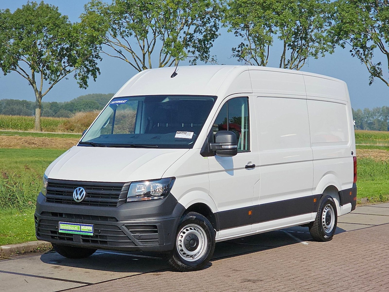 Volkswagen Crafter - 35 2.0 TDI L3H3 Automaat 140Pk Camera 270Gr-Deuren CarPlay Euro6! - AutoWereld.nl