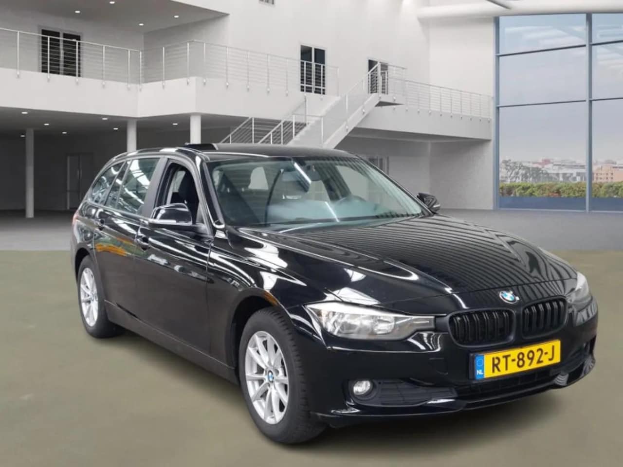 BMW 3-serie Touring - 320d xDrive 320d xDrive - AutoWereld.nl