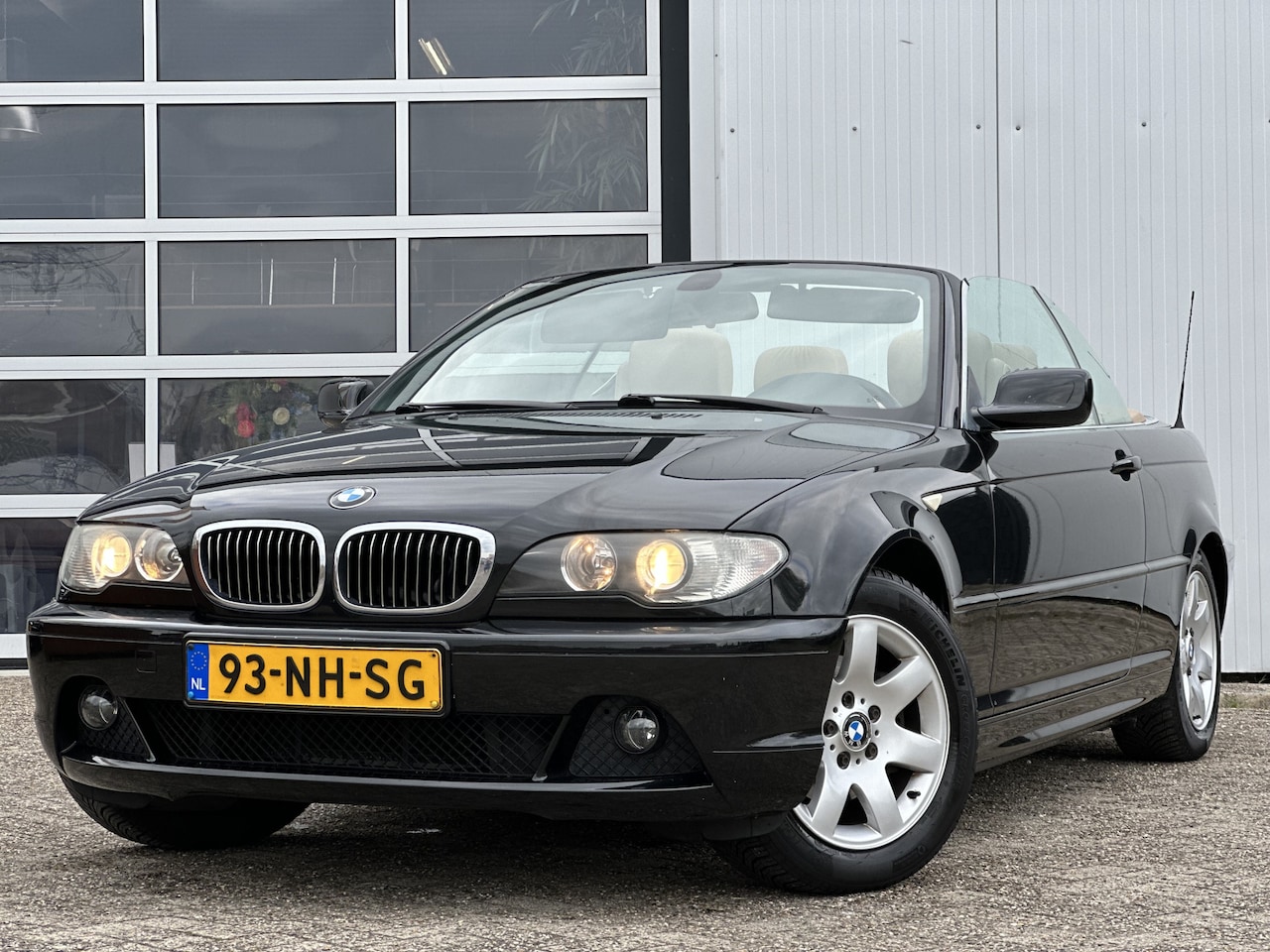 BMW 3-serie Cabrio - 318Ci Executive | Hardtop/Softtop | Leer | Cruise Control | Stoelverwarming | Zeer nette a - AutoWereld.nl