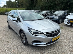 Opel Astra Sports Tourer - 1.6 CDTI Innovation