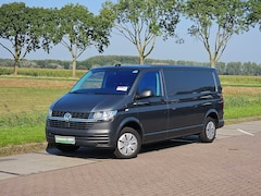 Volkswagen Transporter - 2.0 TDI L2H1 28 Economy Business T6.1 NAP CarPlay Deuren Pdc Euro6