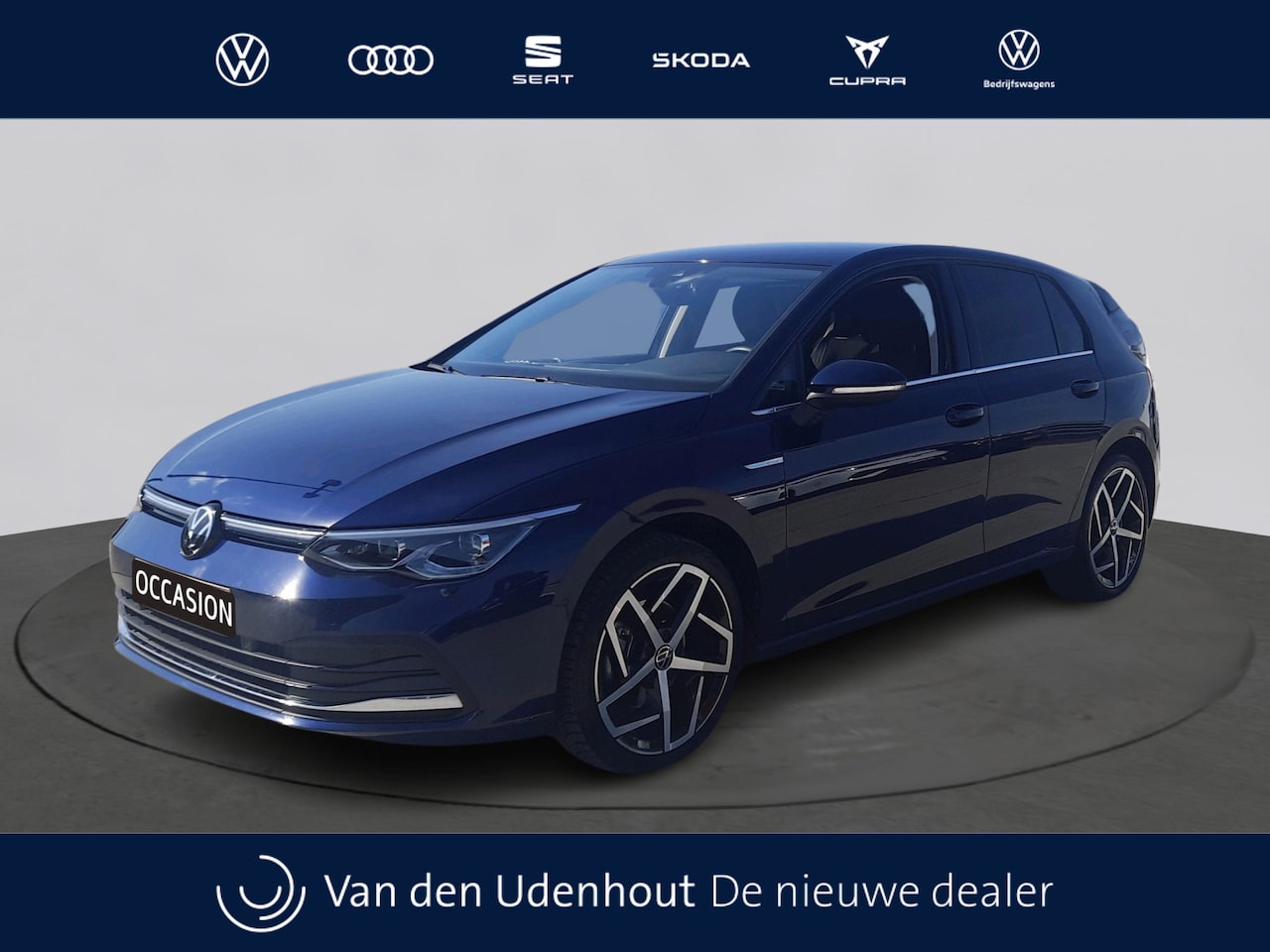 Volkswagen Golf - 1.5 eTSI Style Automaat | Camera | 18" velgen | Privacy Glass - AutoWereld.nl