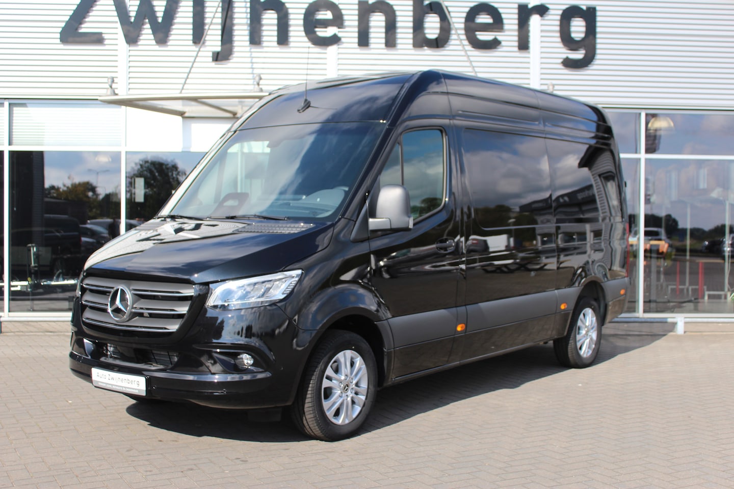 Mercedes-Benz Sprinter - 317 CDI L2H2 Pro Automaat - AutoWereld.nl