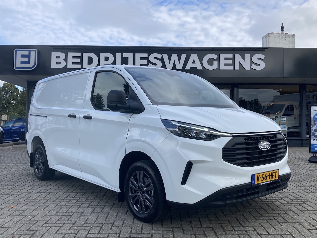 Ford Transit Custom - 320 2.0 TDCI L1H1 Trend 136pk/100kW 6-bak | Trekhaak | 13'' SYNC met Carplay/Android Auto - AutoWereld.nl