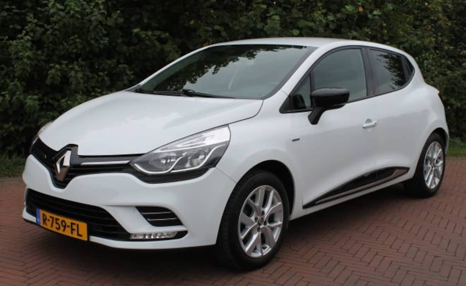 Renault Clio - Energy TCe 90pk ECO2 S&amp;S Limited - AutoWereld.nl