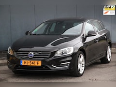 Volvo V60 - 2.4 D6 Twin Engine Summum Elek-Dak/Camera/Xenon/Parkeersensor v, a/Navigatie