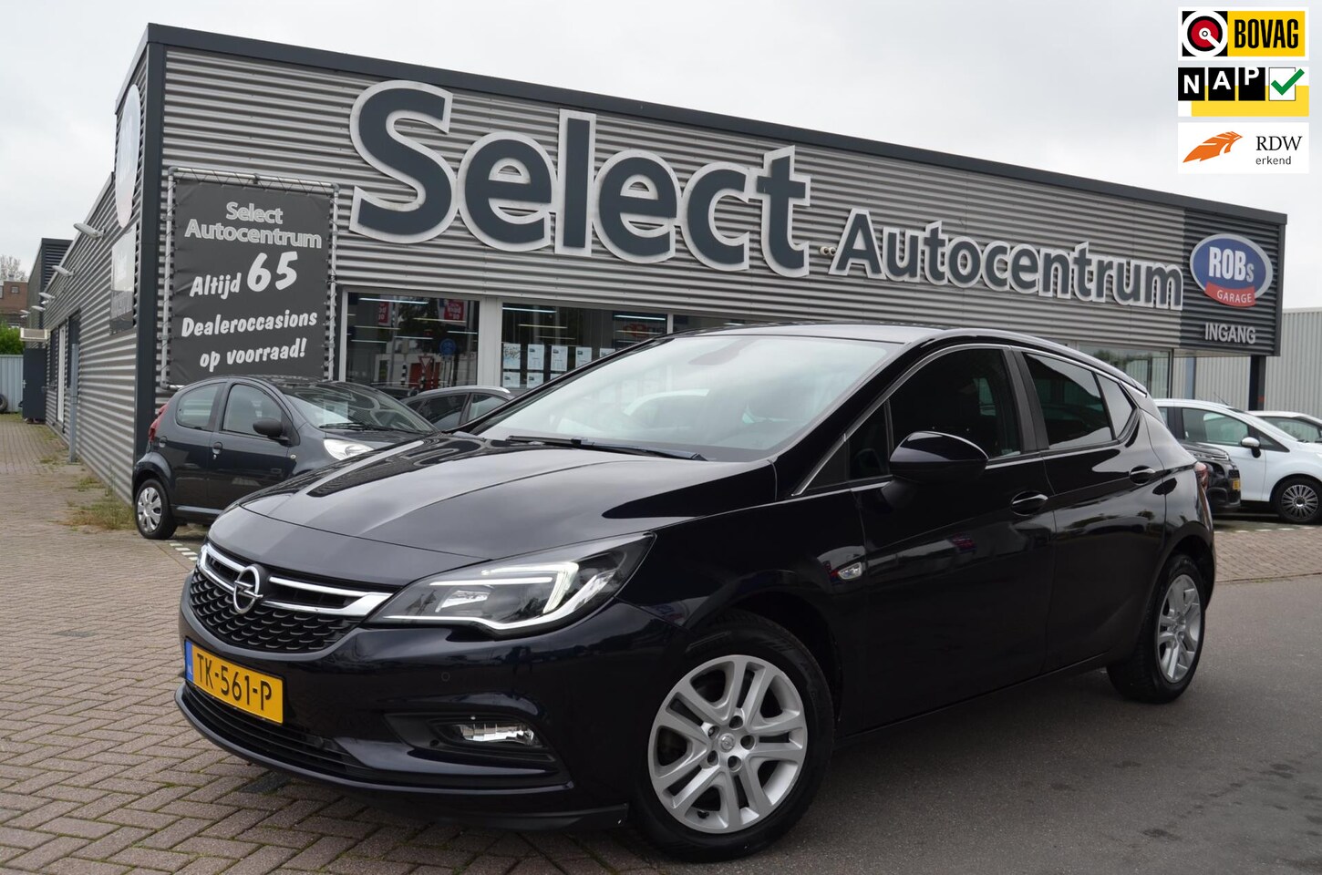 Opel Astra - 1.0 Online Edition| NAVI| NAP| 105PK|SENSOREN V+A|GEEN IMPORT - AutoWereld.nl