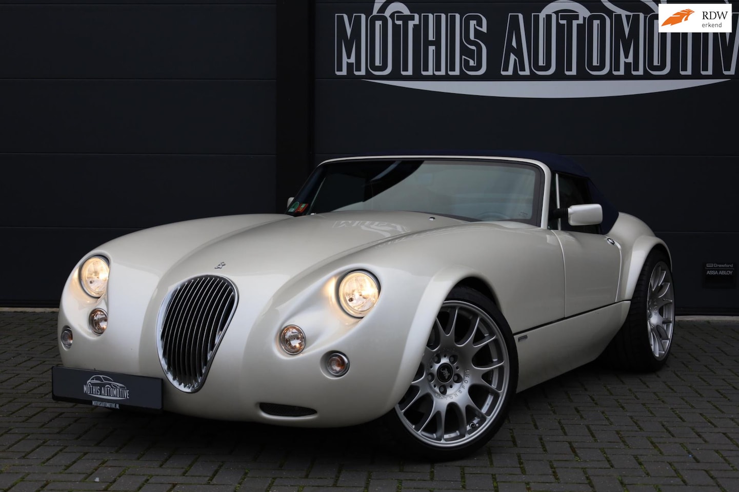 Wiesmann MF3 - ROADSTER Balloonwhite - AutoWereld.nl