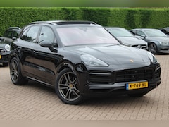 Porsche Cayenne - 3.0 E-Hybrid / Panoramadak / 360Camera / Head-up / 21'' / Keyless / Softclose / Burmester