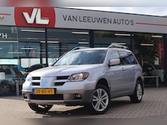 Mitsubishi Outlander Sport - 2.4 4WD Warrior | Trekhaak | Automatische Airco | Pano