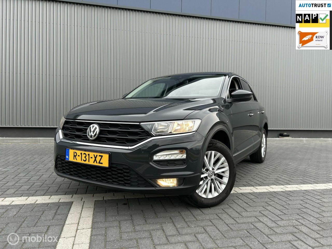 Volkswagen T-Roc - 1.0 TSI Style/APK/NAVI/LANE ASSIST/AIRCO/ - AutoWereld.nl