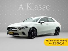 Mercedes-Benz A-klasse - Limousine 180 d Solution AMG Aut- Leer I Navi I Park assist I Camera I Xenon I Carplay