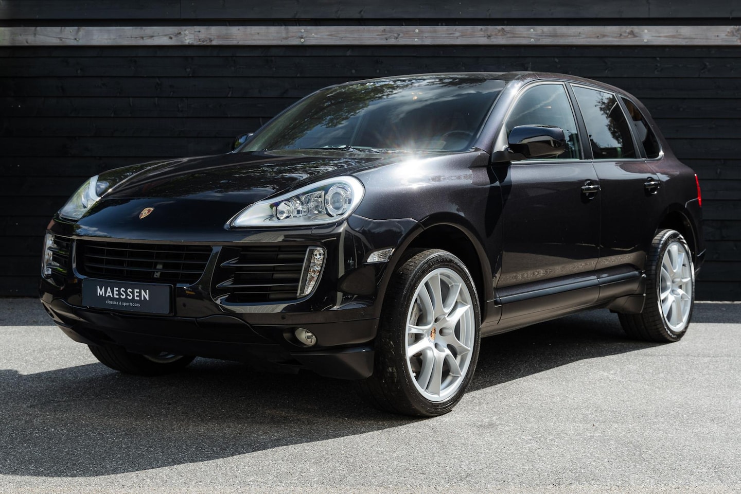 Porsche Cayenne - 4.8 S - Porsche onderhouden - Youngtimer - AutoWereld.nl