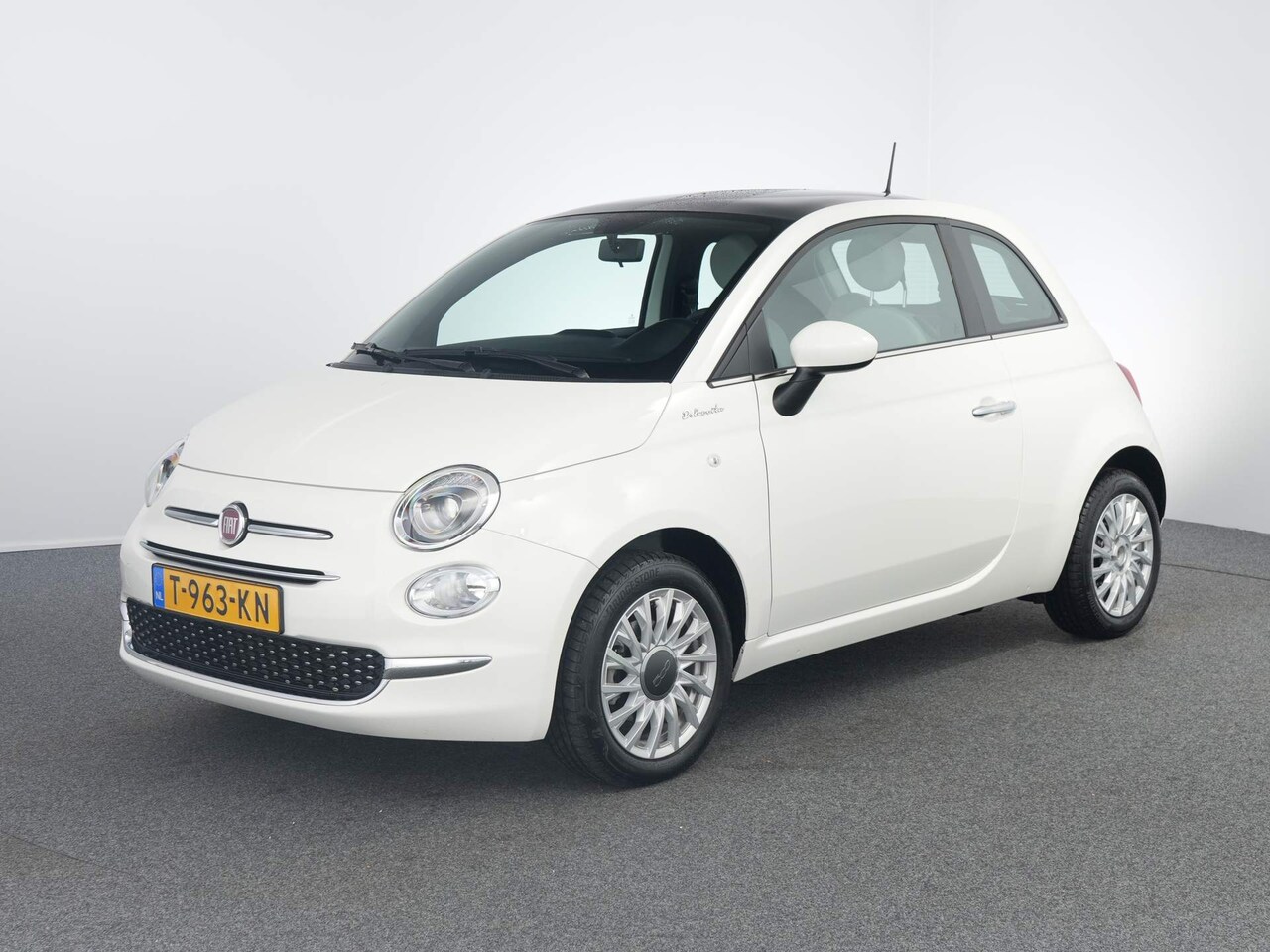 Fiat 500 - 1.0 Hybrid Dolcevita | Cruise | Airco | Panorama dak | Apple Carplay/ Android auto | - AutoWereld.nl