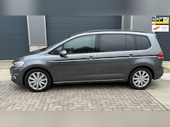 Volkswagen Touran - 1.4 TSI Highline Business R 7p