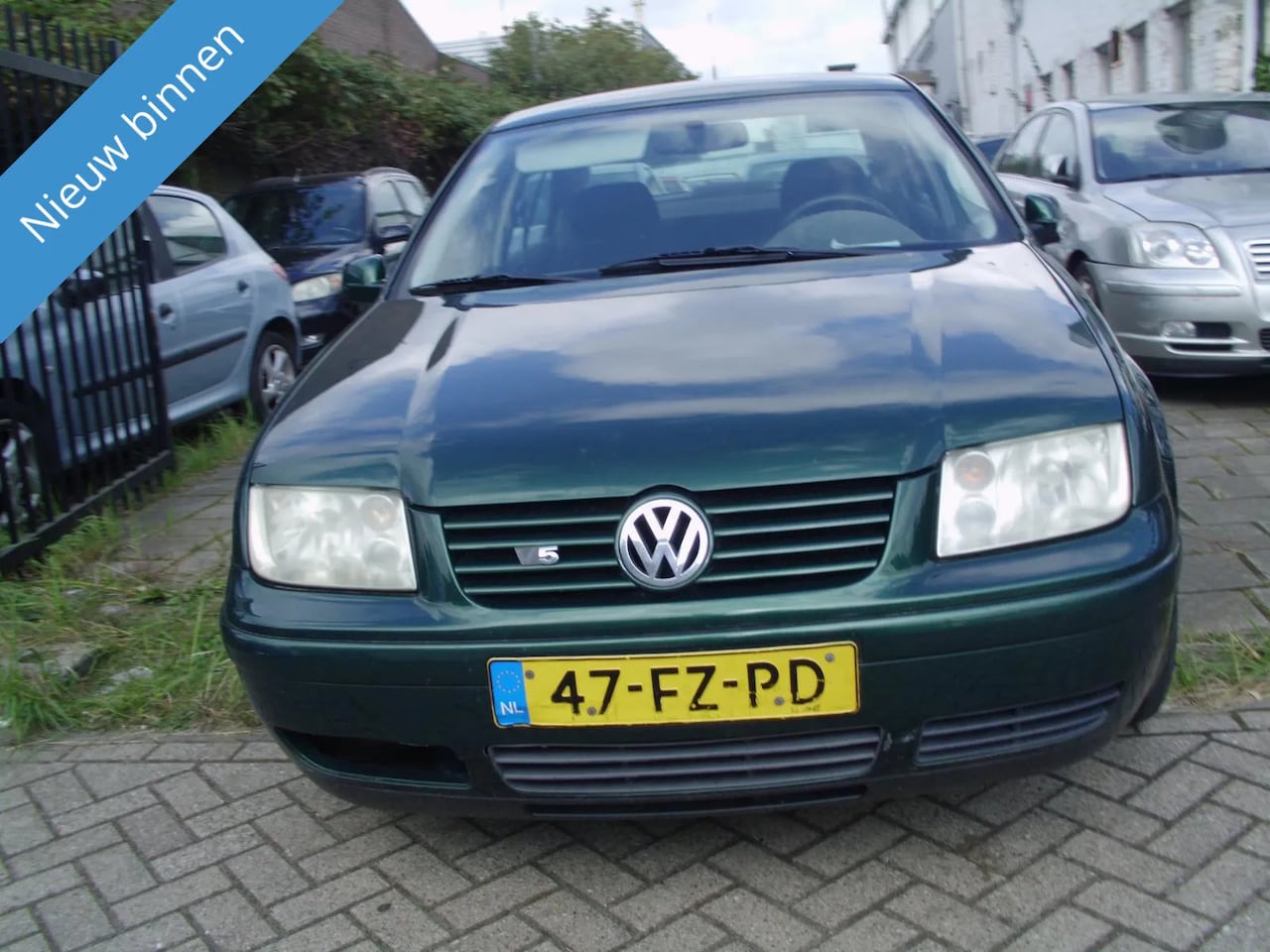 Volkswagen Bora - 2.3 V5 SEDAN MET AIRCO 150 PK - AutoWereld.nl