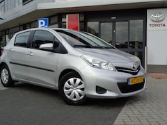 Toyota Yaris - 1.0 VVT-i SCHAKEL | AIRCO |