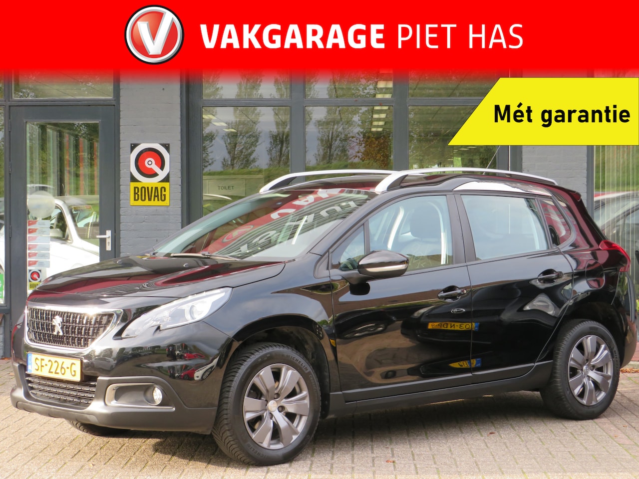 Peugeot 2008 - 1.2 PureTech Allure| 110-PK | Clima-Airco | Navigatie | Trekhaak | Incl. 6 mnd garantie| P - AutoWereld.nl