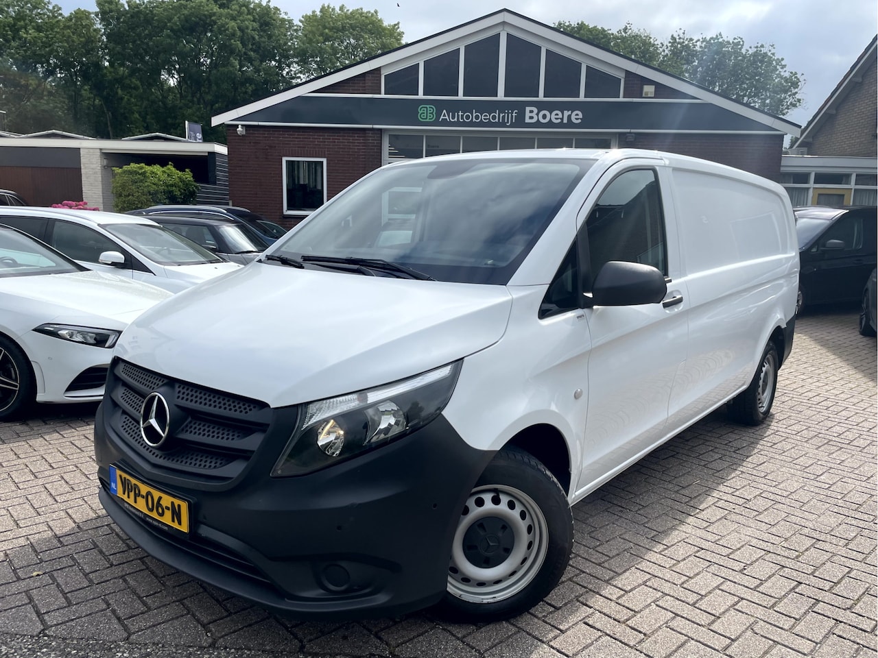 Mercedes-Benz Vito - 116 CDI 164pk Extra Lang Trekhaak, Camera, Carplay - AutoWereld.nl