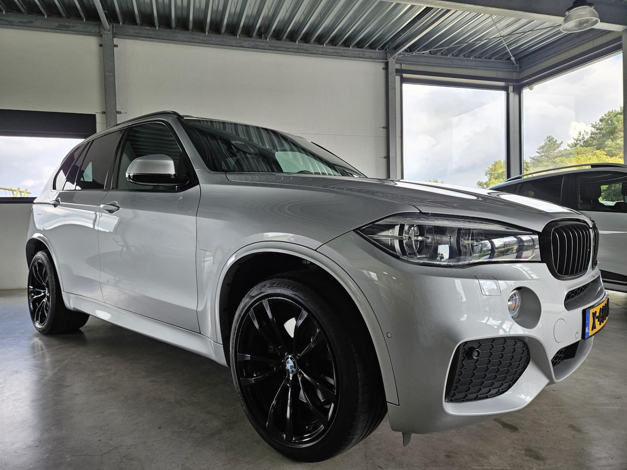 BMW X5 - XDrive40e iPerformance M Sport Edition met Trekhaak !! - AutoWereld.nl