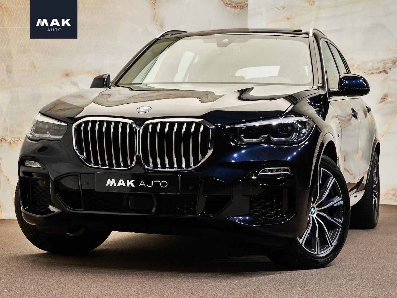 BMW X5 - xDrive40i M Sport, pano, HiFi, Ambient Air, softclose, comfort stoelen, LED-kopl., dealero - AutoWereld.nl